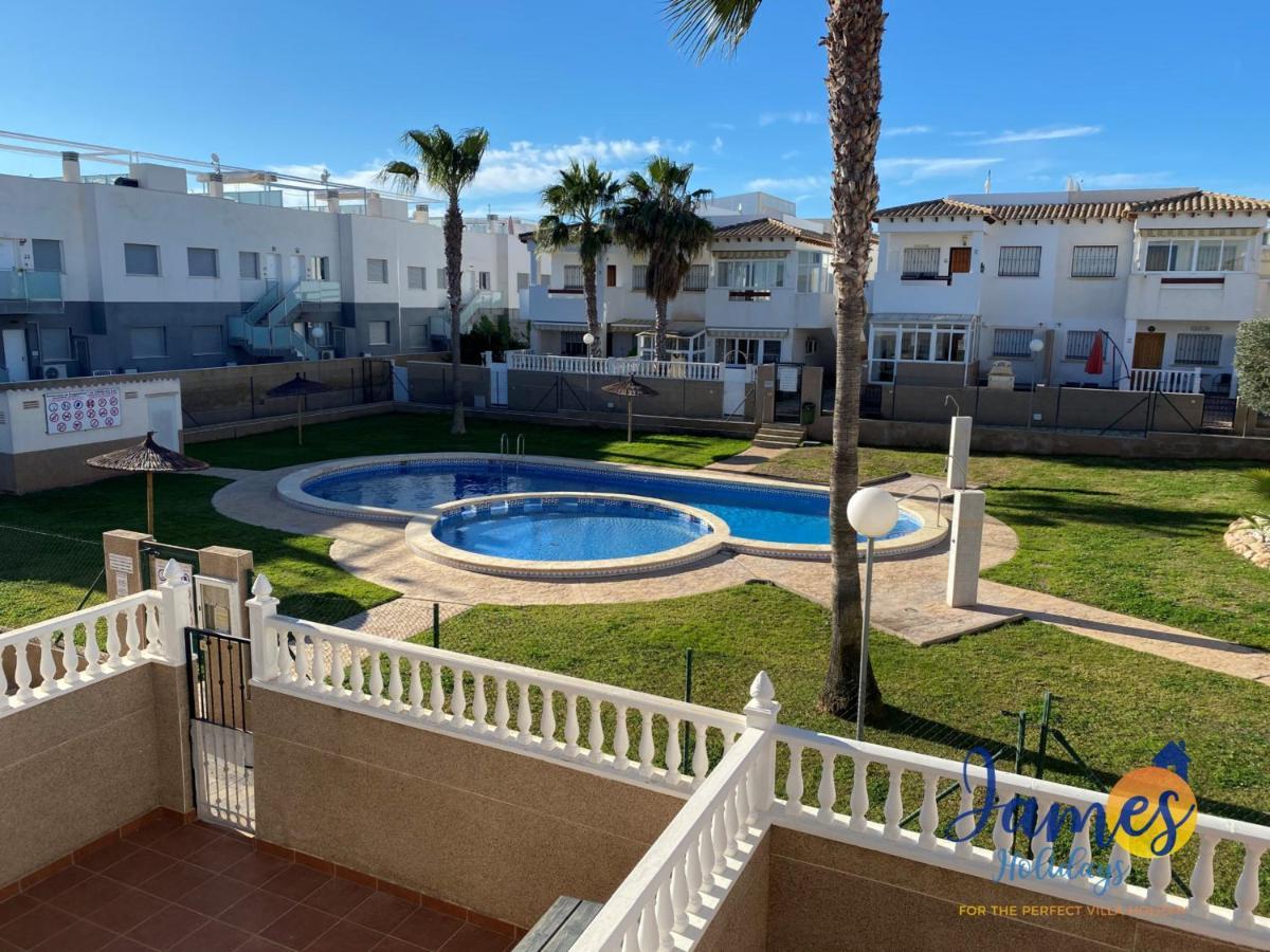 La Cinuelica, R3 1St Floor Apartment Com Pool L129 Torrevieja Zewnętrze zdjęcie