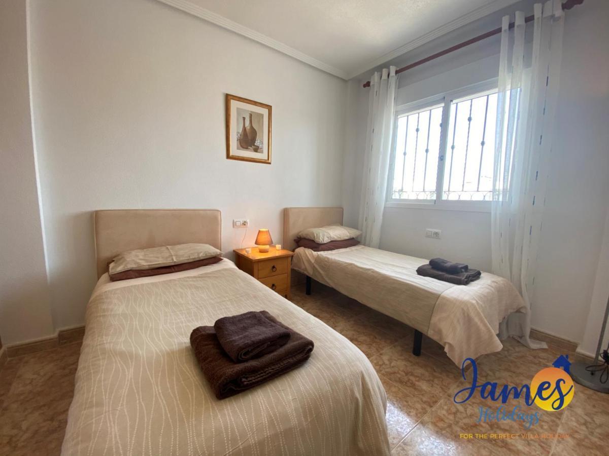 La Cinuelica, R3 1St Floor Apartment Com Pool L129 Torrevieja Zewnętrze zdjęcie