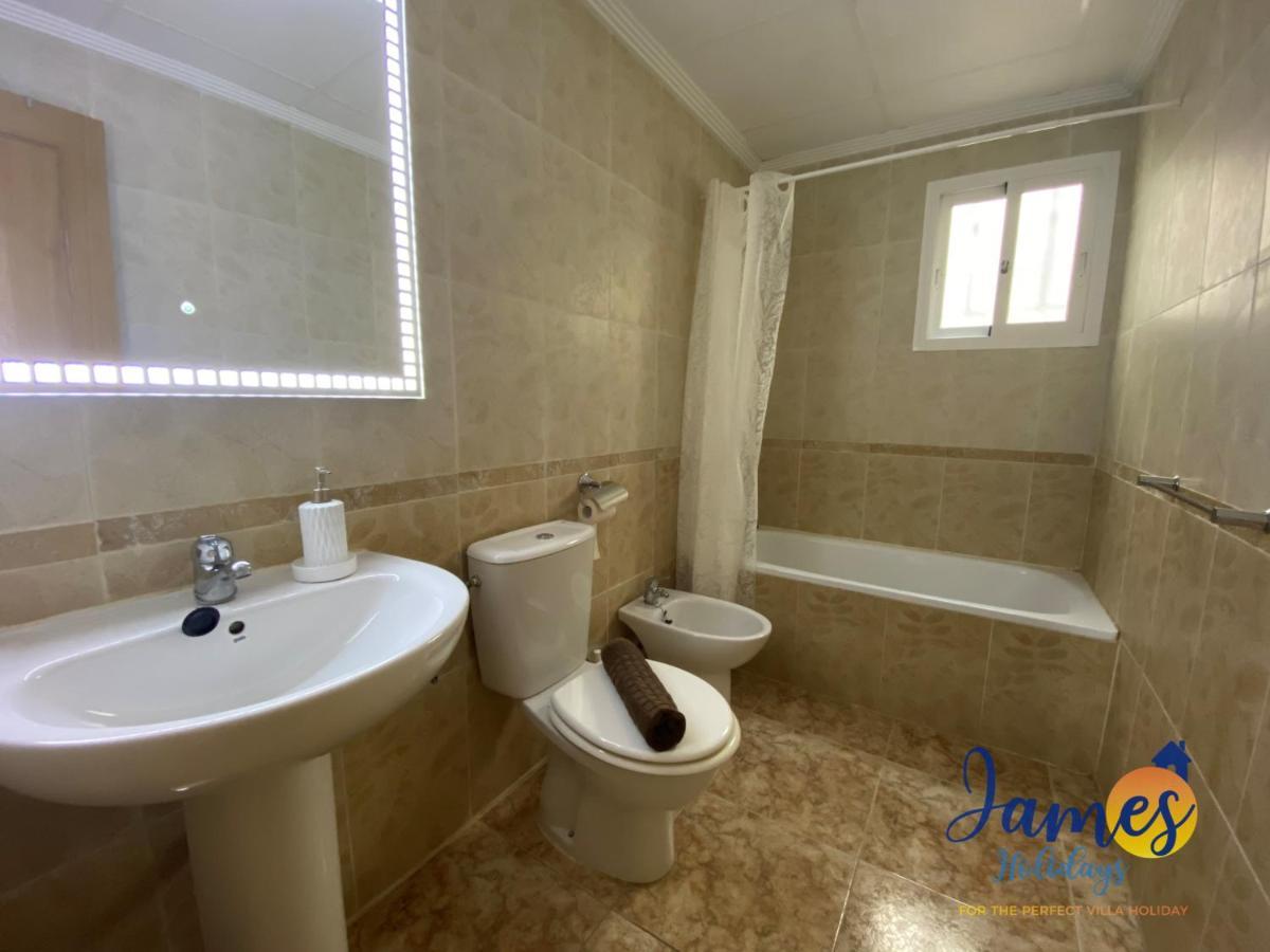 La Cinuelica, R3 1St Floor Apartment Com Pool L129 Torrevieja Zewnętrze zdjęcie